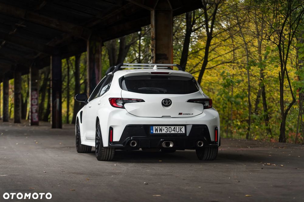 Toyota GR Corolla - 10