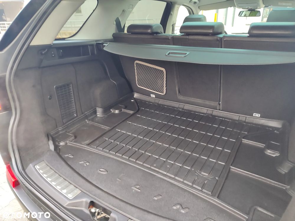 Land Rover Discovery Sport 2.0 Si4 HSE - 18