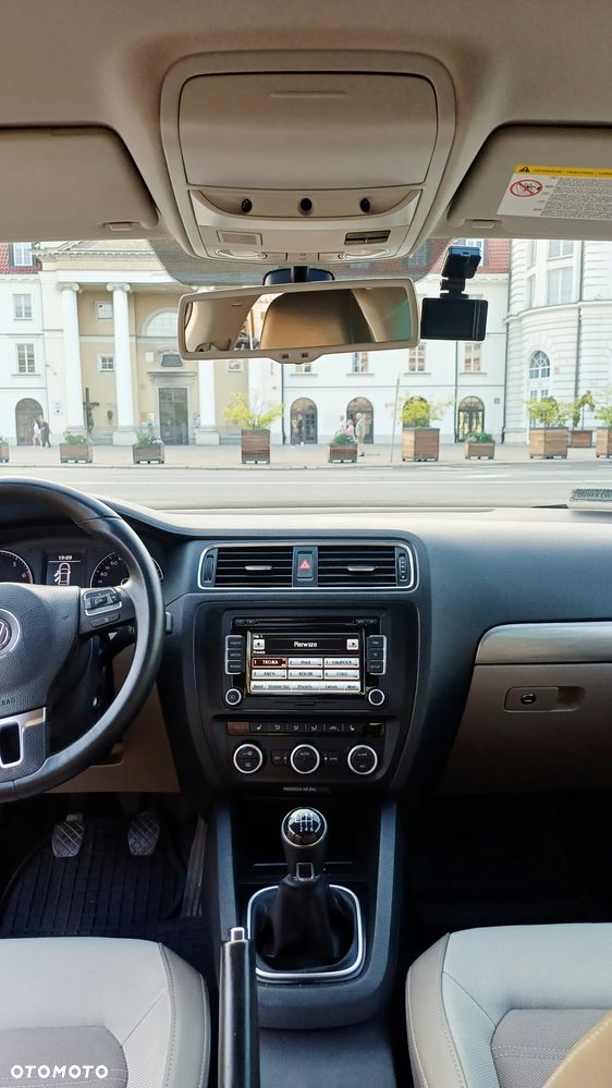 Volkswagen Jetta 1.4 TSI Highline - 20