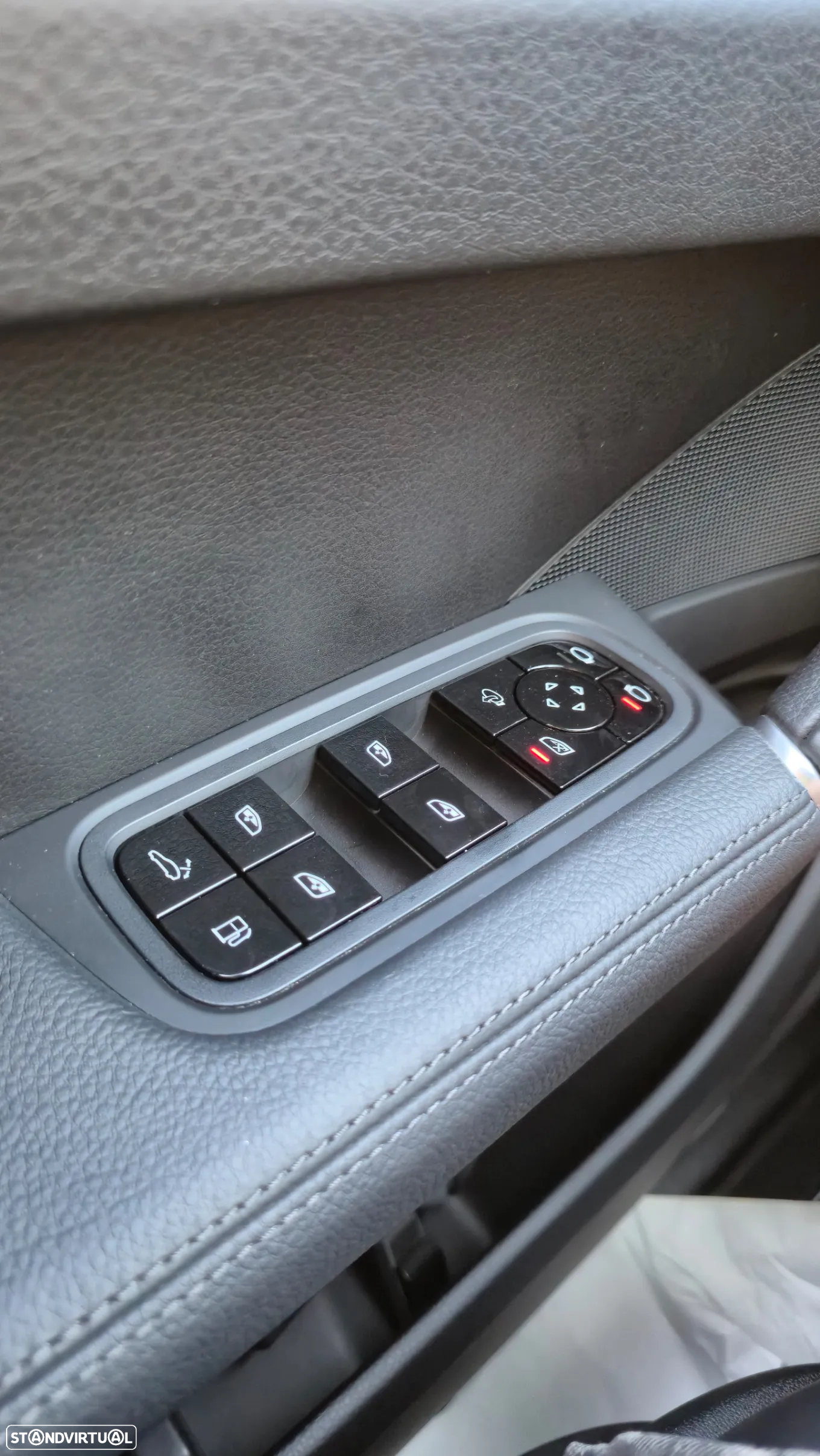 Porsche Cayenne E-Hybrid Platinum Edition - 39