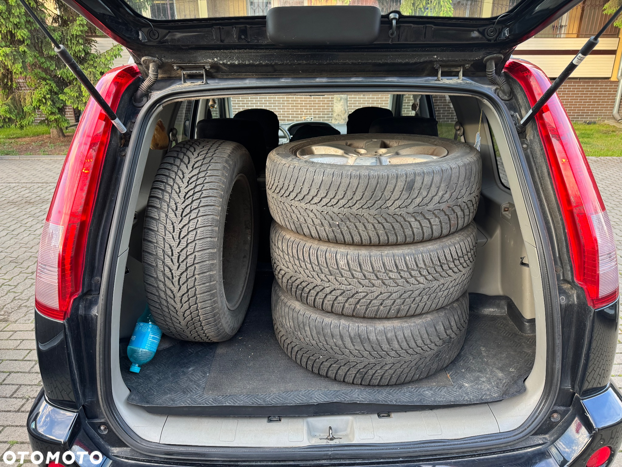 Nissan X-Trail - 8