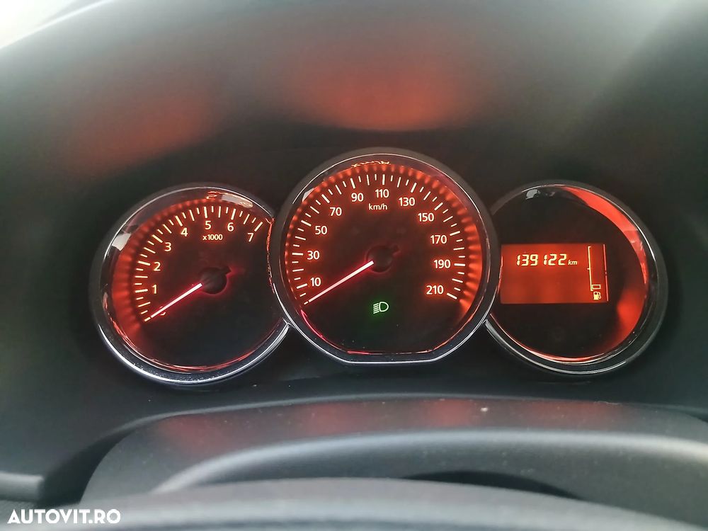 Dacia Logan - 8
