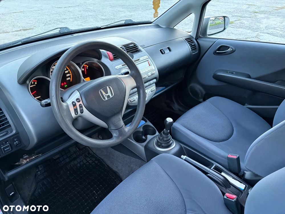 Honda Jazz 2005 photo 3