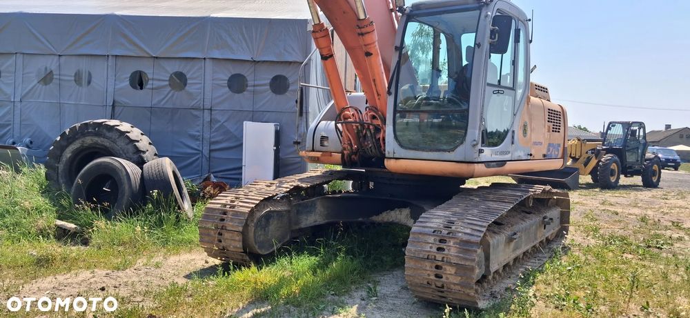 Kobelco e215 - 2