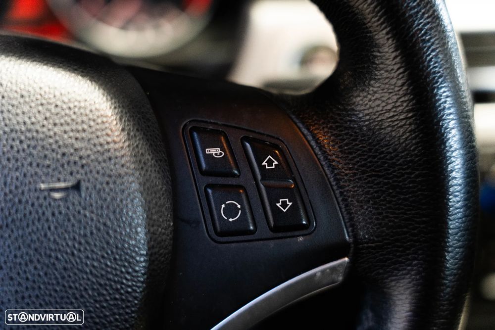 BMW 320 d Navigation - 22
