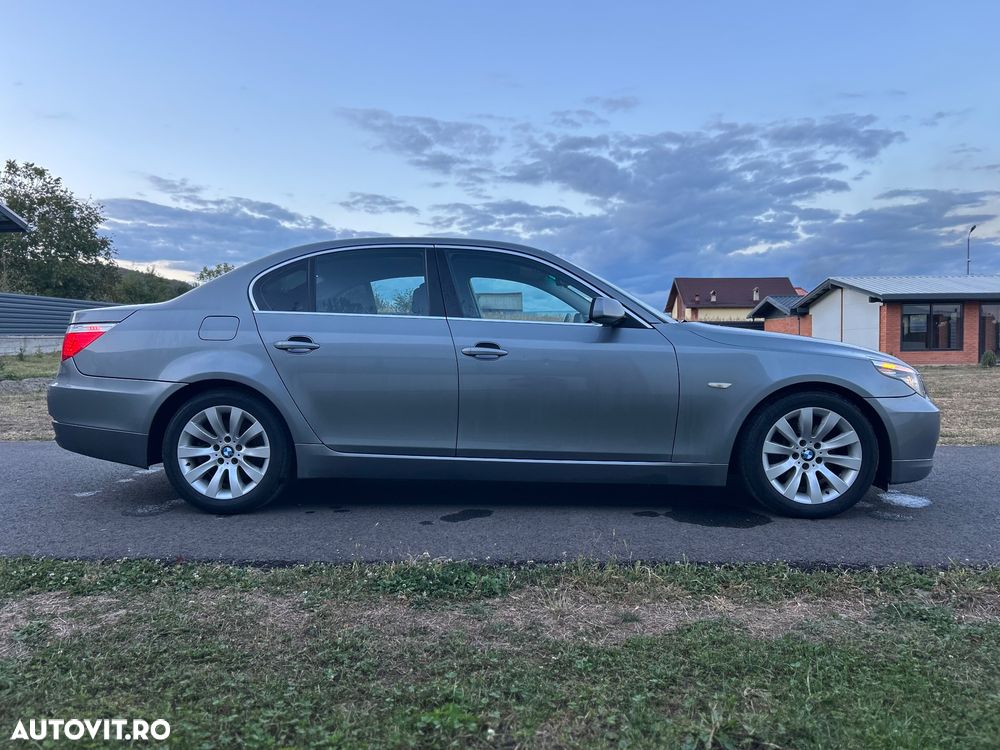 BMW 5 Series 2009 — imagine 8