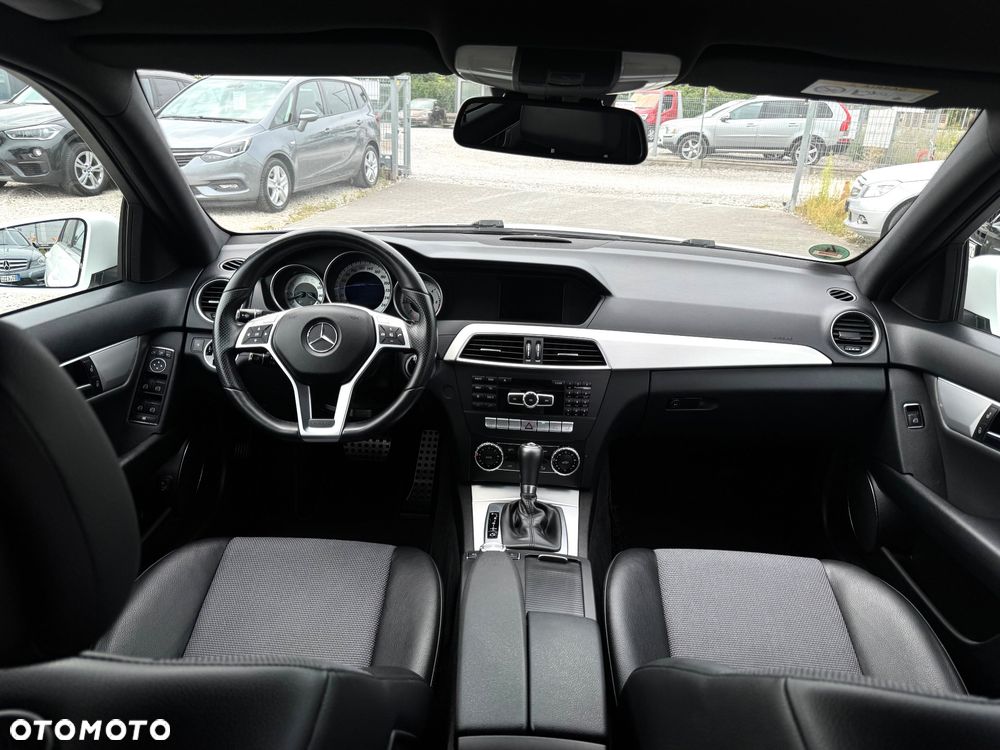 Mercedes-Benz Klasa C 220 (BlueTEC) d 7G-TRONIC AMG Line - 22
