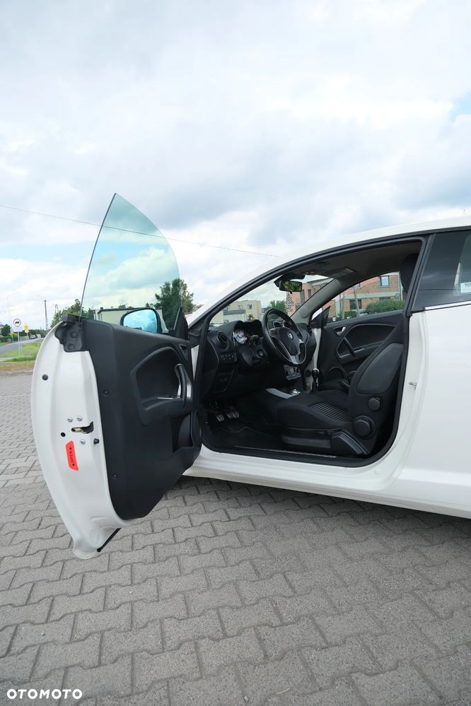 Alfa Romeo Mito 1.4 TB MultiAir Distinctive S&S - 11