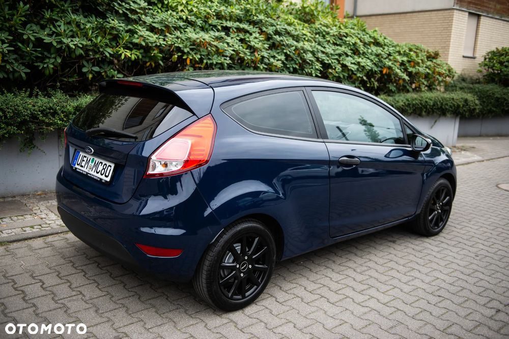 Ford Fiesta 1.25 Trend Edition - 4