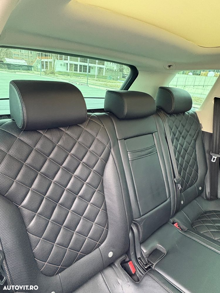 Volkswagen Touareg - 8