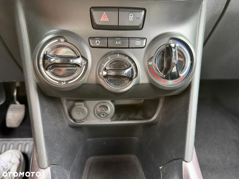 Peugeot 2008 PureTech 82 Allure - 21