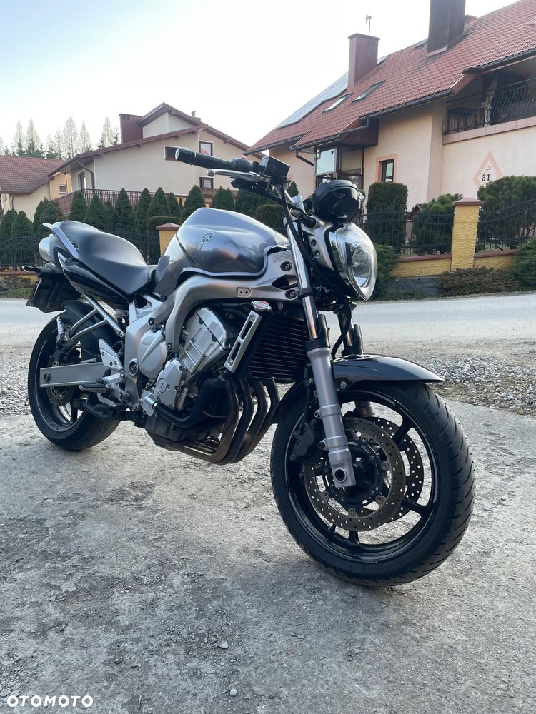 Yamaha FZ6 - 7