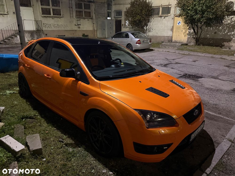 Ford Focus ST - 15