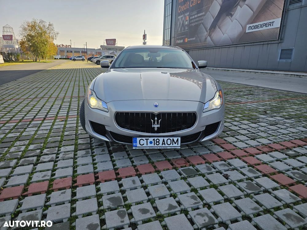 Maserati Quattroporte - 7