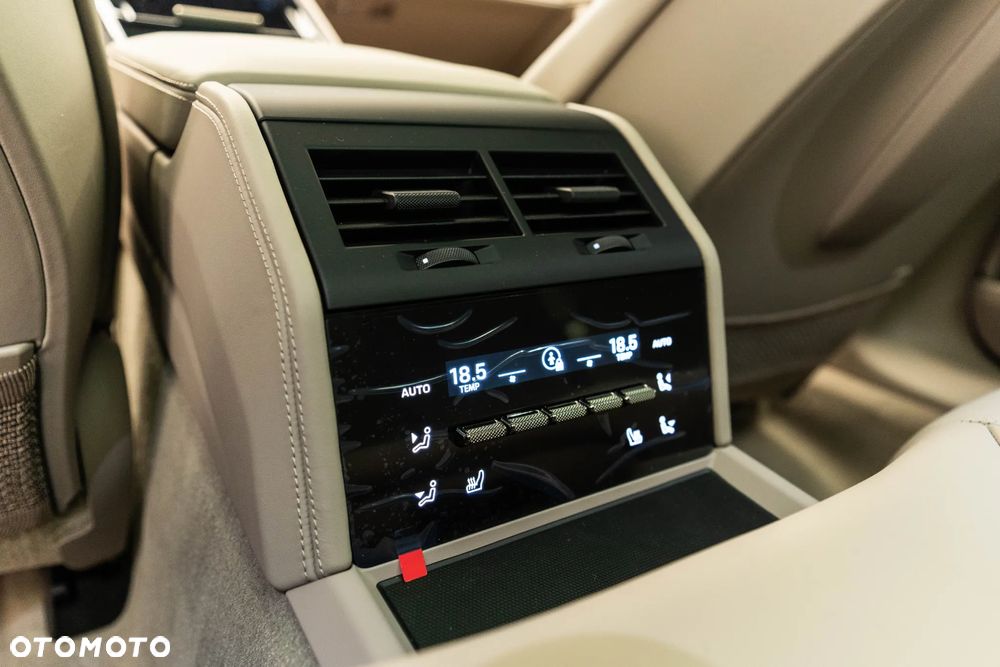 Porsche Panamera Turbo S E-Hybrid PHEV - 33