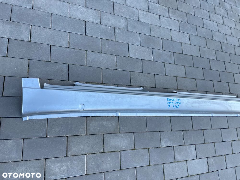 PRÓG PRAWY, REPERATURKA VW PASSAT B4  1993-1996 - NOWY 4/5d - 3
