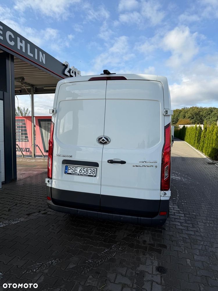 Maxus Deliver 9 - 11