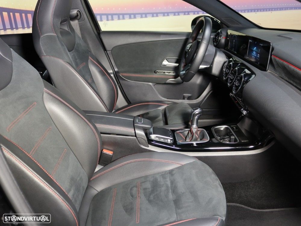 Mercedes-Benz A 180 d AMG Line - 18