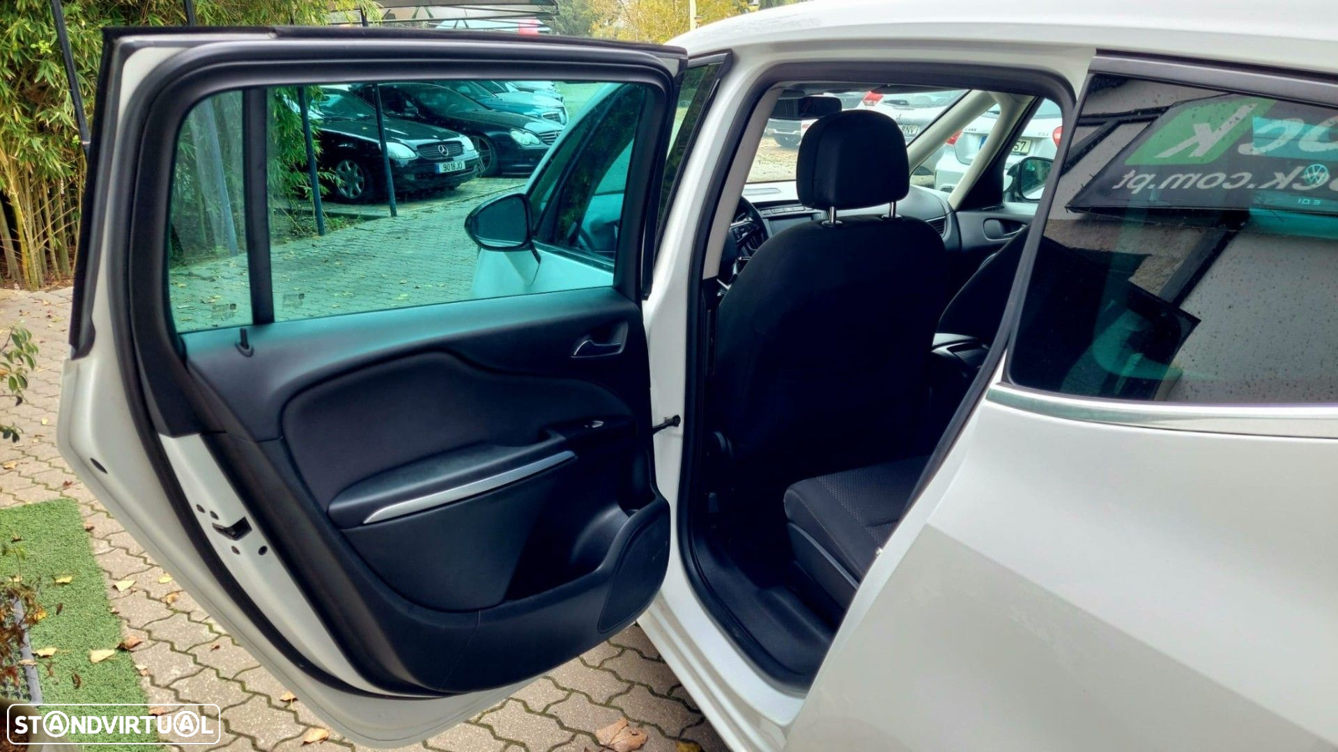 Opel Zafira 1.6 CDTi Innovation S/S - 12