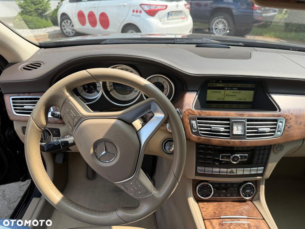 Mercedes-Benz CLS 350 CDI 4-Matic BlueEff - 19