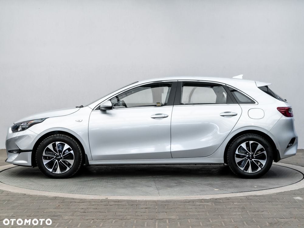 Kia Ceed 1.5 T-GDI M - 6