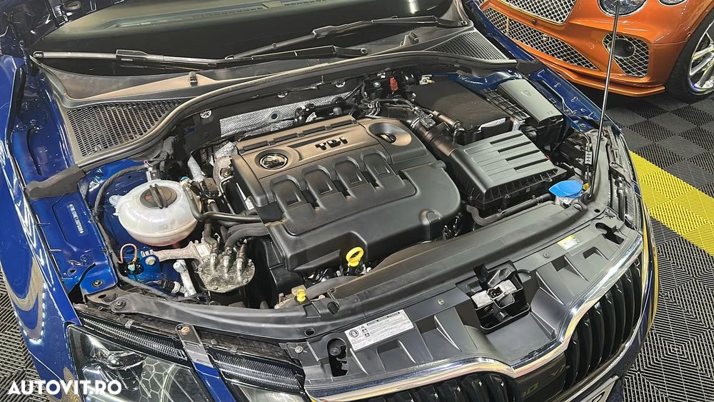 Skoda Octavia 1.6 TDI DSG Style - 18