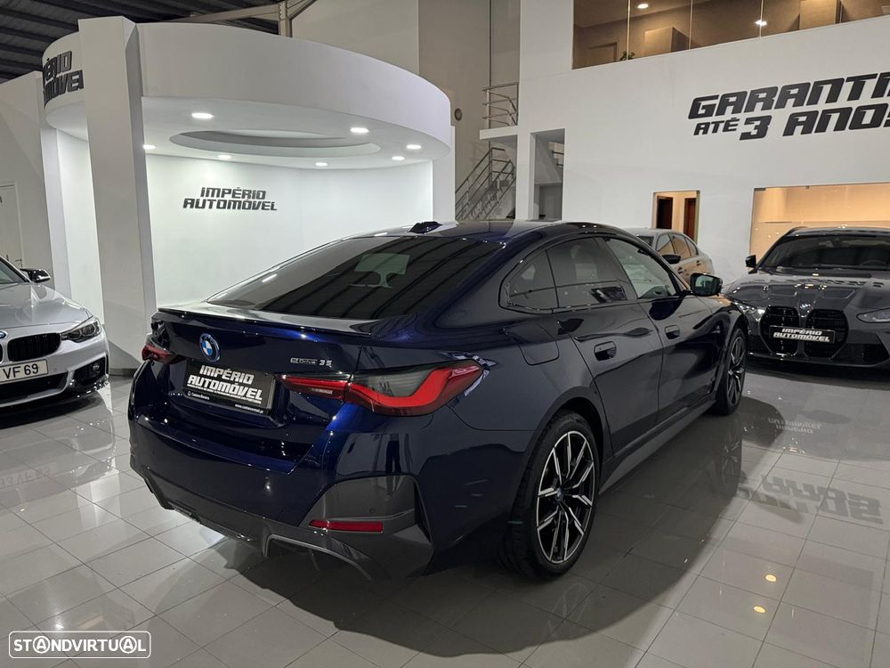 BMW i4 eDrive35 Pack Desportivo M - 12