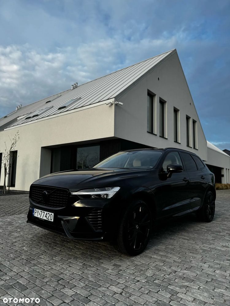 Volvo XC 60 B4 B Plus Dark - 15