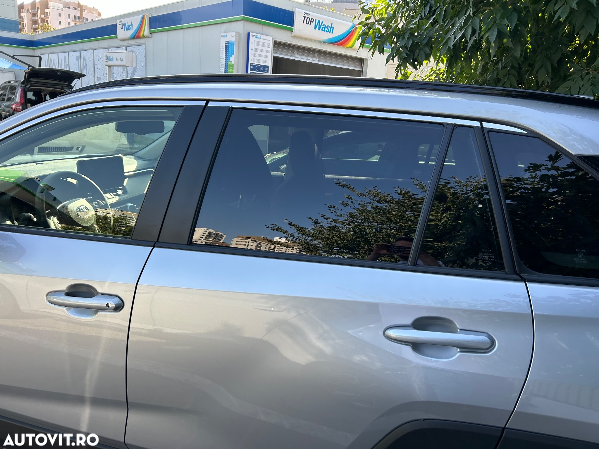 Toyota RAV4 - 14