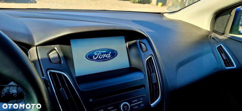 Ford Focus 1.5 EcoBoost STart-Stopp-System ST-LINE - 24