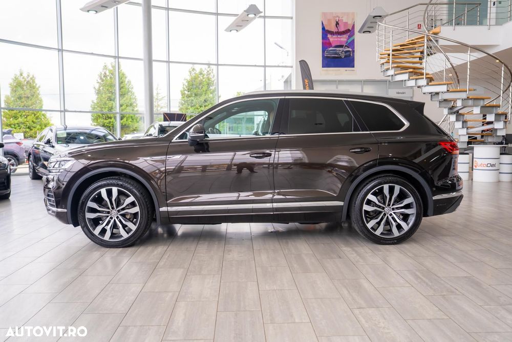 Volkswagen Touareg - 7