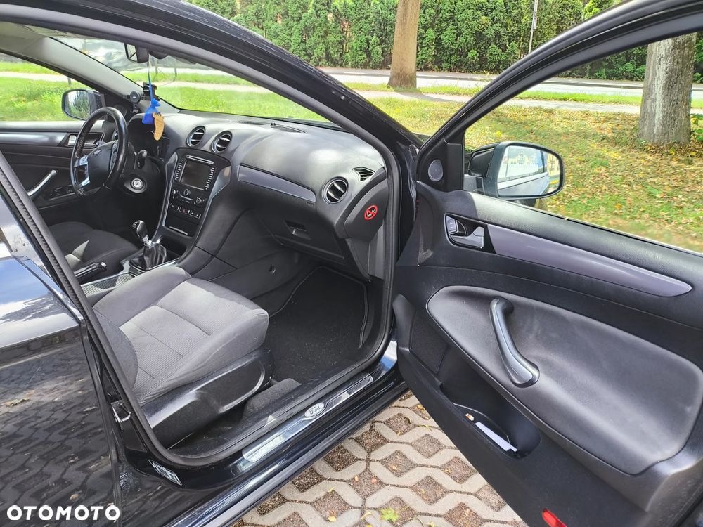 Ford Mondeo 2.2 TDCi Titanium - 15