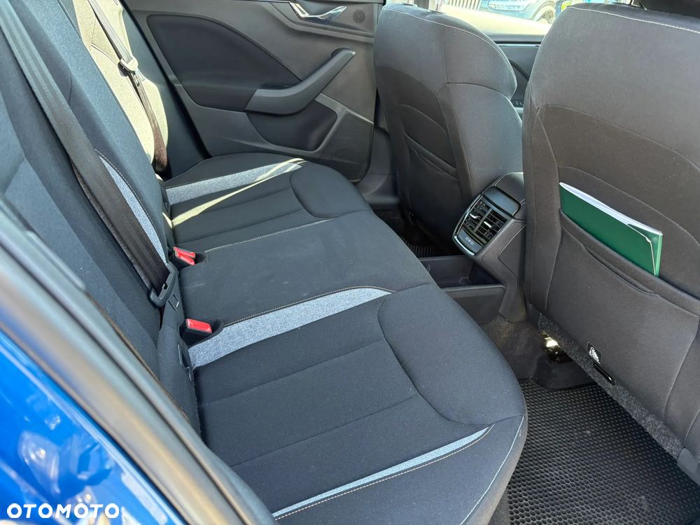 Skoda Kamiq 1.5 TSI Selection DSG - 23