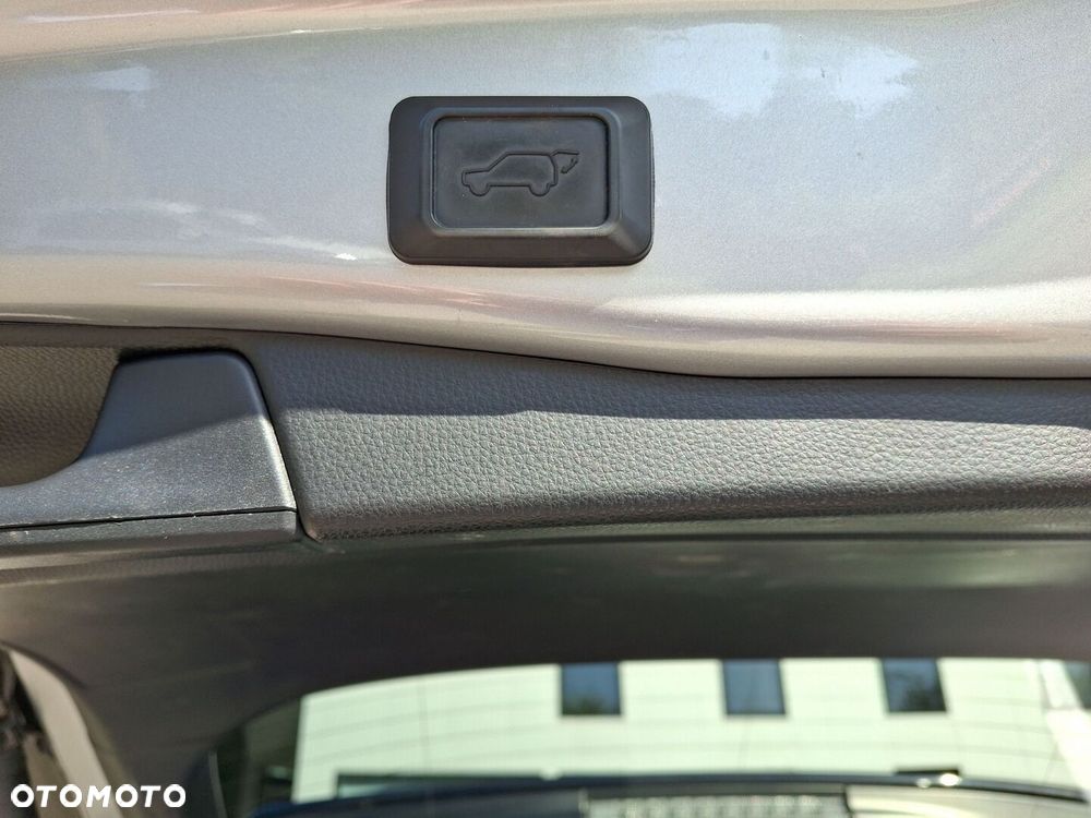 Toyota RAV4 2.5 Hybrid Selection 4x2 - 22
