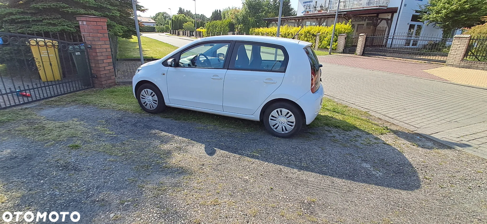 Volkswagen up! - 5
