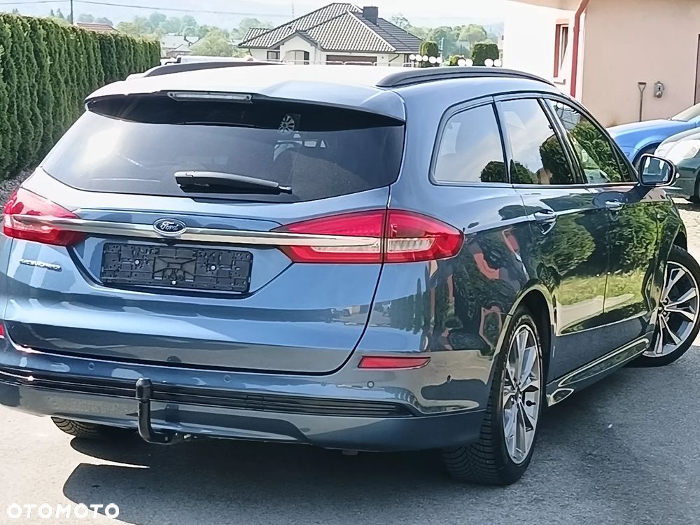Ford Mondeo - 9