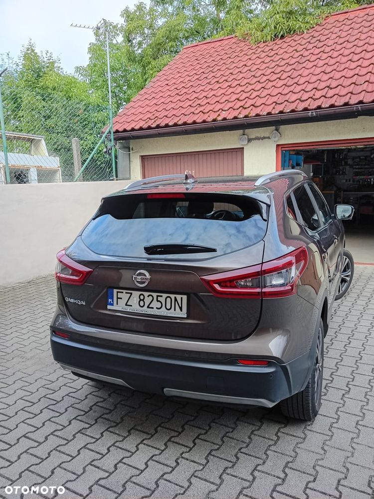 Nissan Qashqai - 2