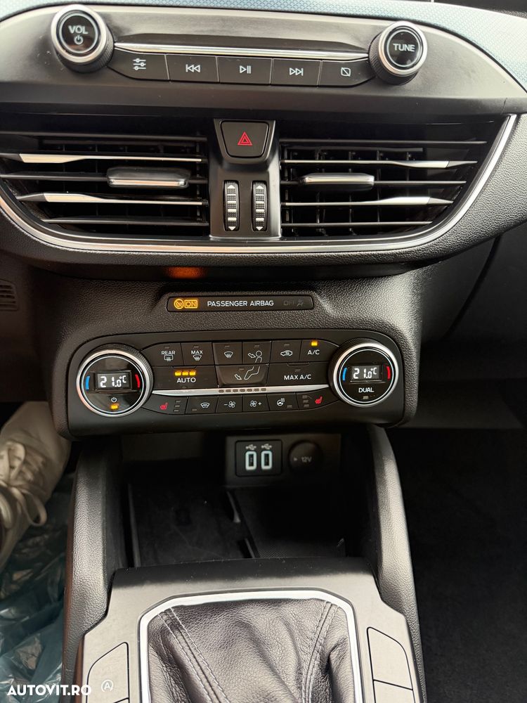 Ford Focus 1.0 EcoBoost Hybrid ACTIVE STYLE - 16