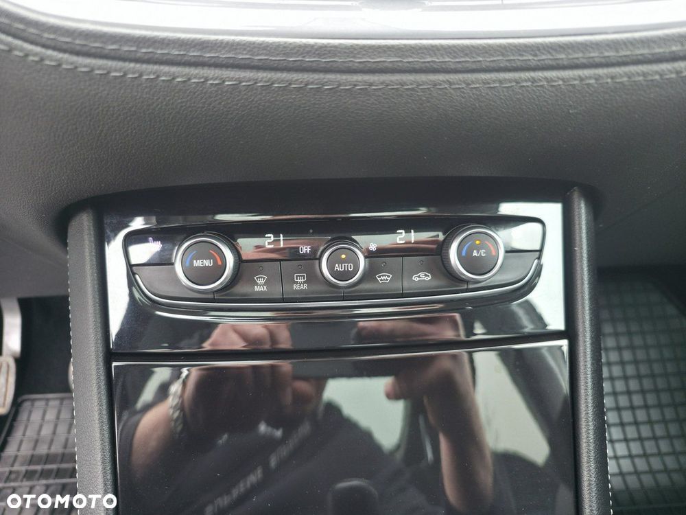 Opel Grandland X - 17