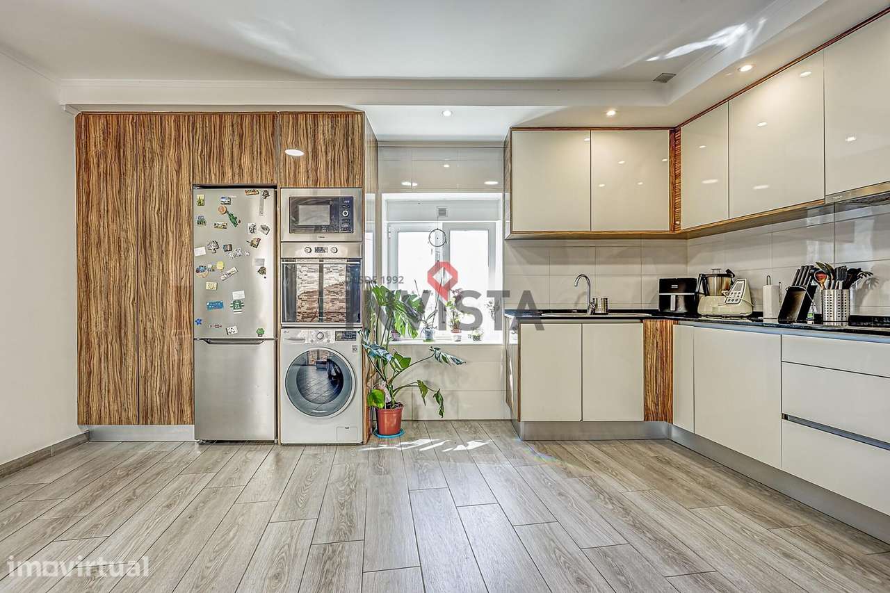 Moradia T3 Térrea com 2 Suites | Centro de Alverca - Grande imagem: 3/32