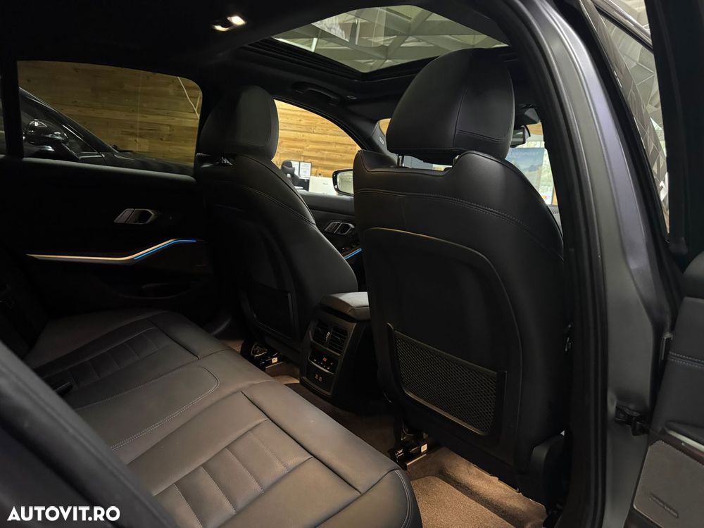 BMW Seria 3 330e Aut. M Sport - 13