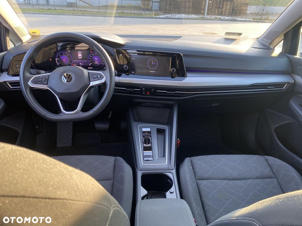 Volkswagen Golf Variant - 11