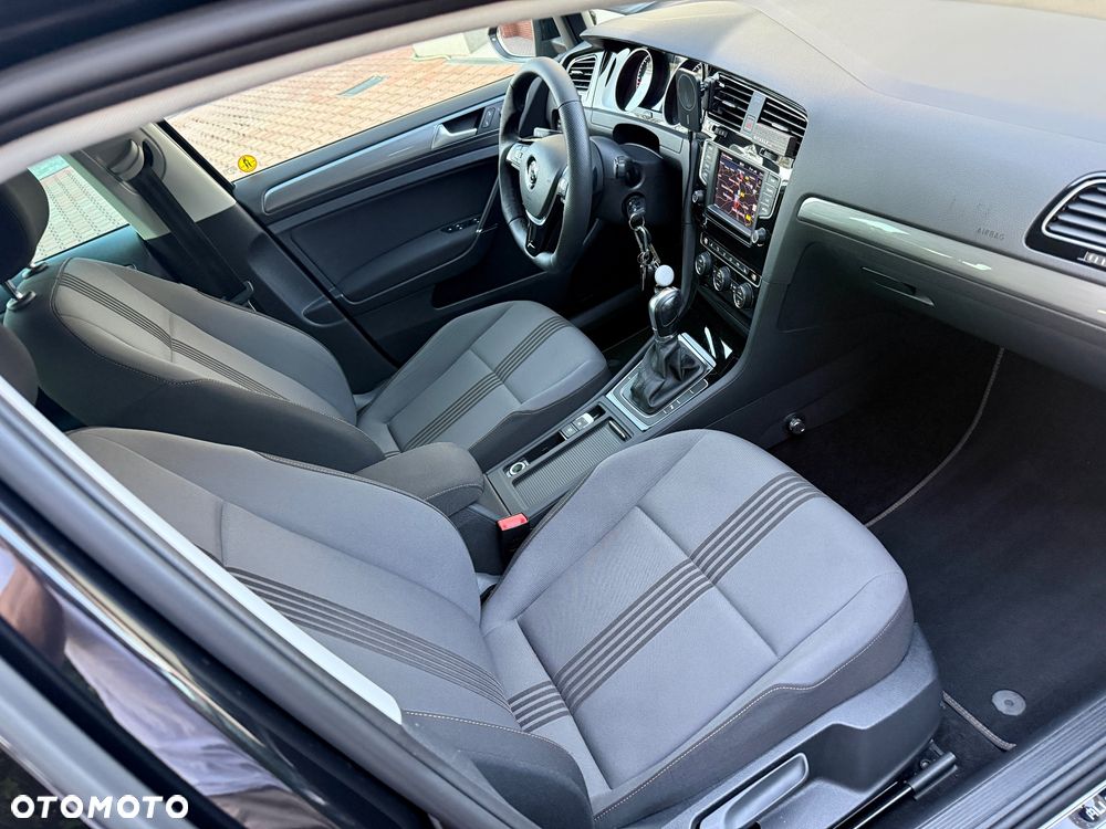 Volkswagen Golf 2.0 TDI BlueMotion Technology DSG Allstar - 2