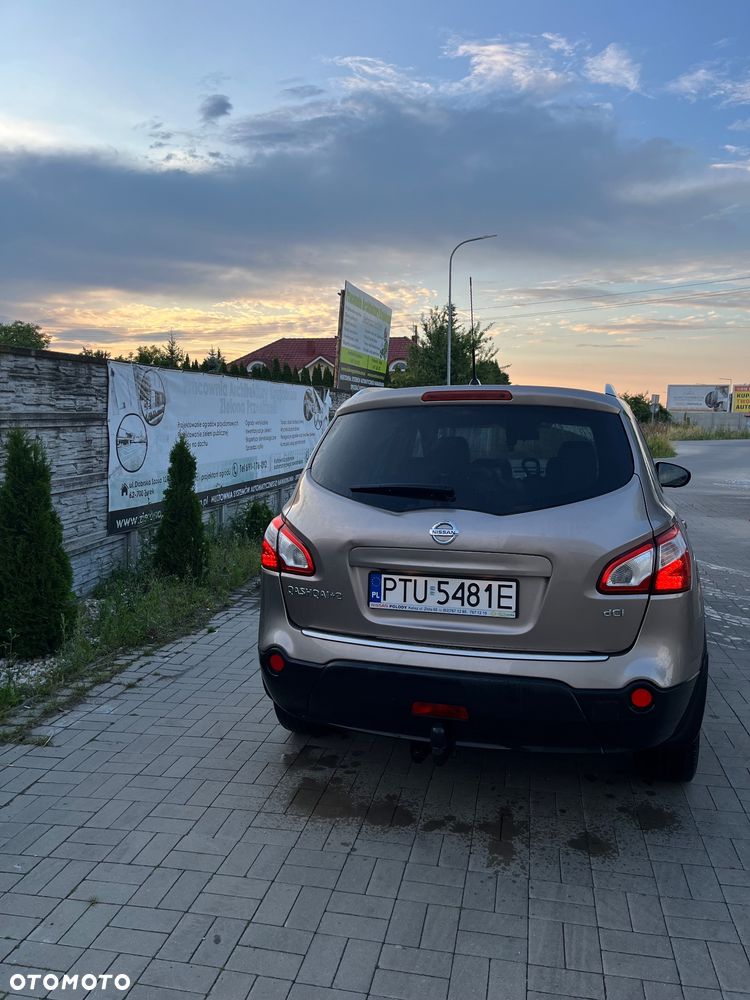 Nissan Qashqai+2 2.0 dCi 4x4 360 EU5 - 6