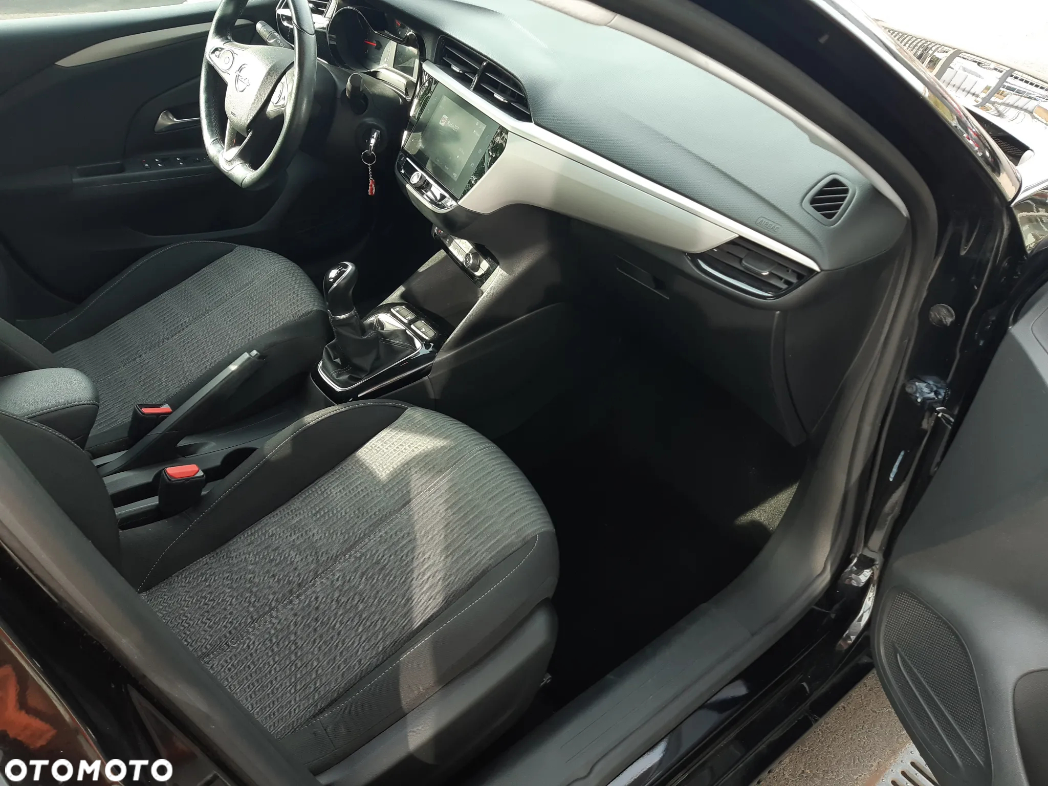 Opel Corsa 1.2 Edition S&S - 10