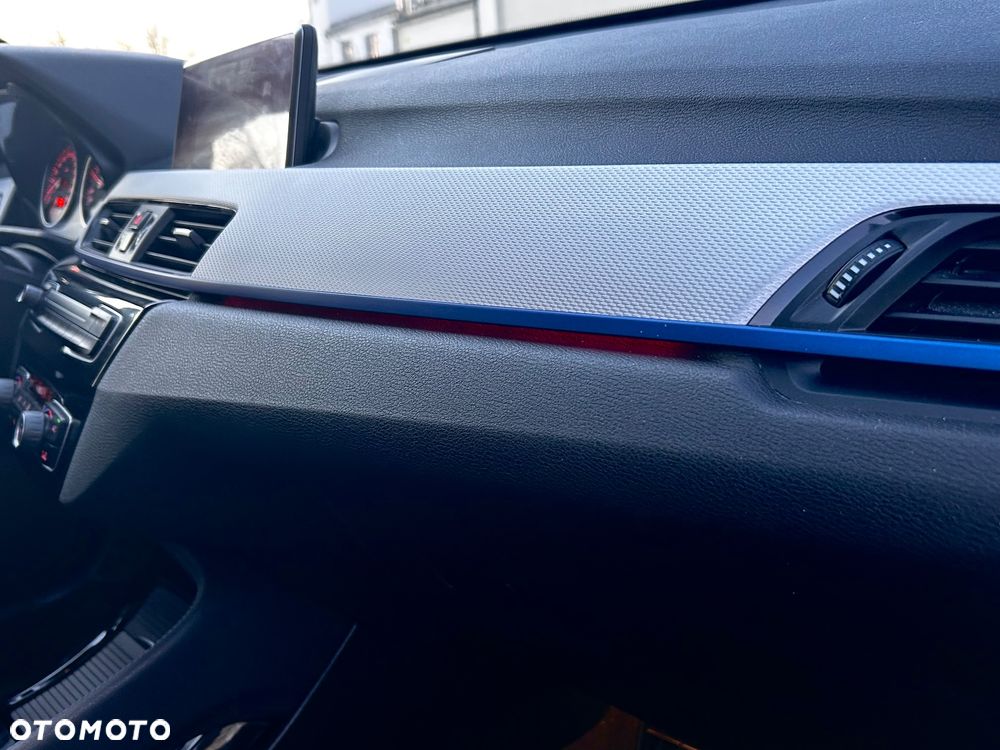 BMW X1 xDrive18d M Sport - 12