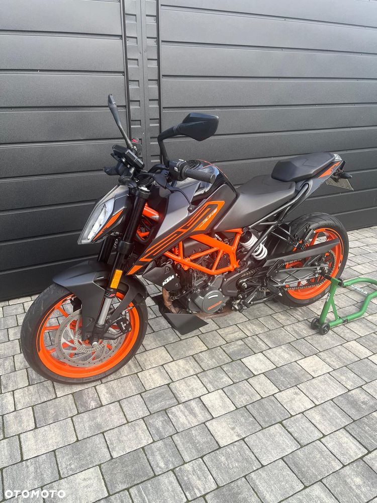 KTM Duke 125 - 18