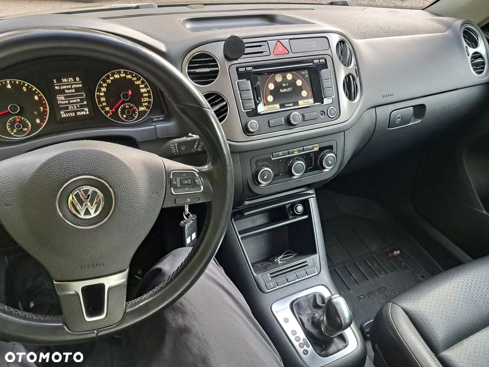 Volkswagen Tiguan - 9
