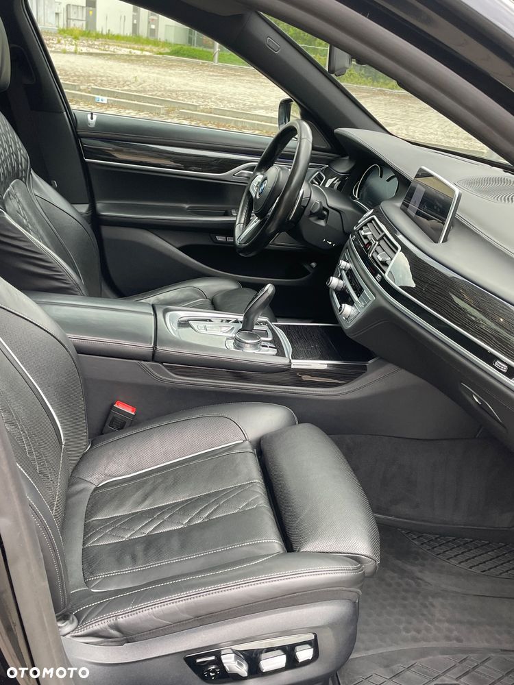 BMW Seria 7 730Ld xDrive - 11
