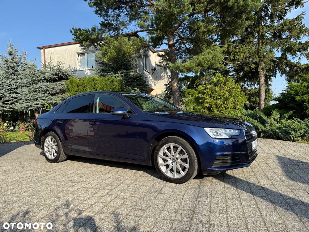 Audi A4 Limousine 35 TDI S tronic - 22